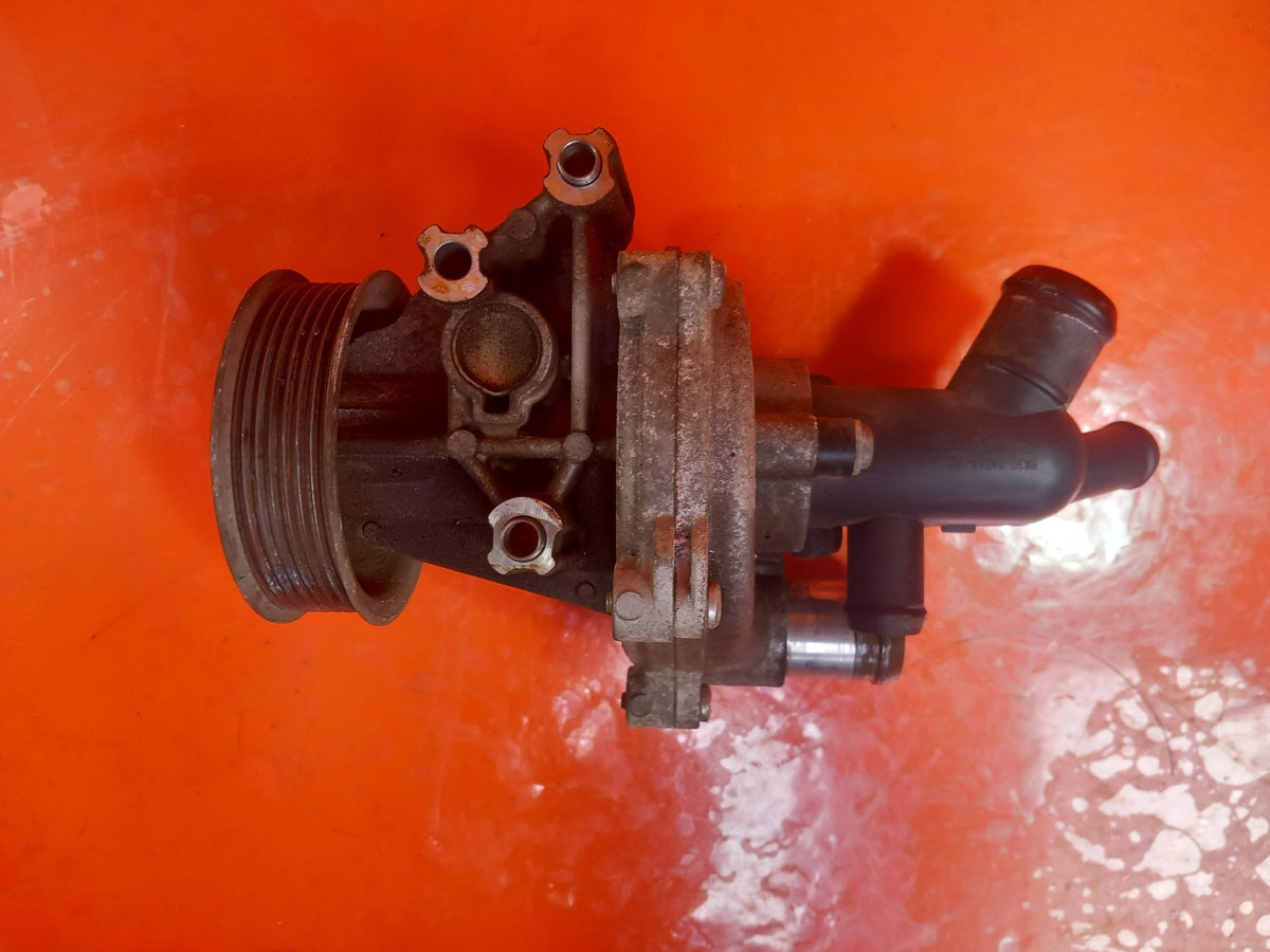 2017 Ford Ranger Wildtrak Water Coolant Pump BK3Q-8A544-AC Warranty A401 - Image 2