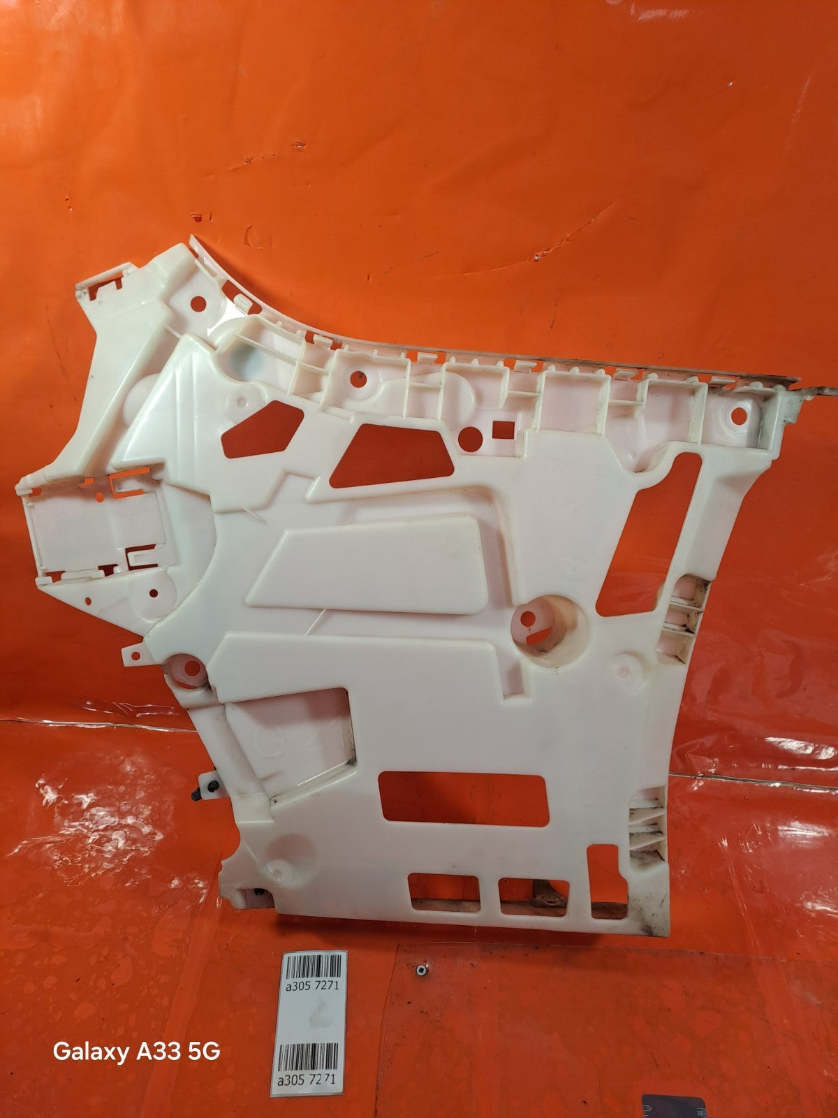 ✅BMW 330E G21 2.0 PETROL 2022 REAR RIGHT BUMPER BRACKET 8075800 Warranty A305 - Image 1