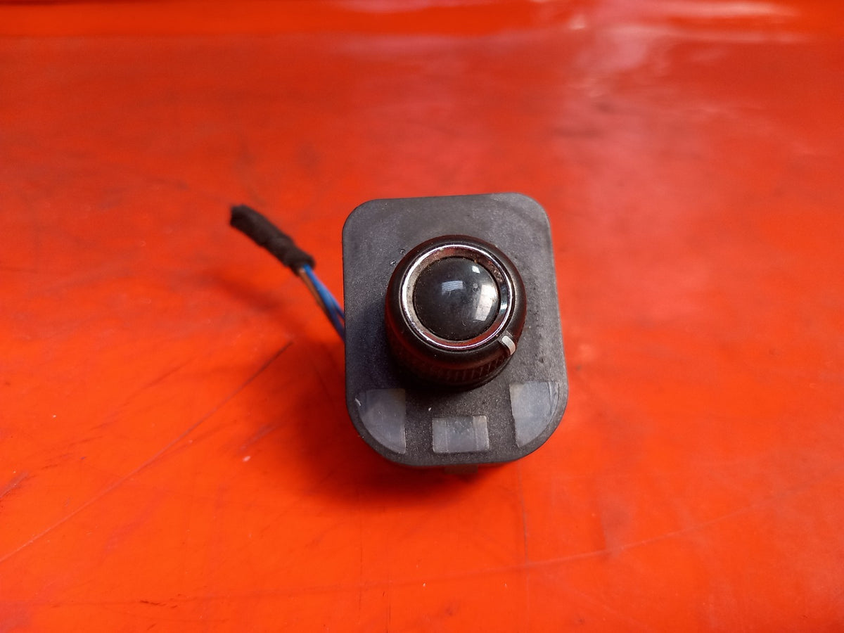 ebay-src:https://i.ebayimg.com/00/s/mtiwmfgxnjaw/z/1wwaaeswblhqgy0b/$_57.jpg