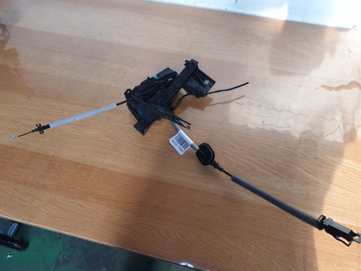 ebay-src:https://i.ebayimg.com/00/s/mtiwmfgxnjaw/z/4pyaaoswl-fm2fpi/$_57.jpg