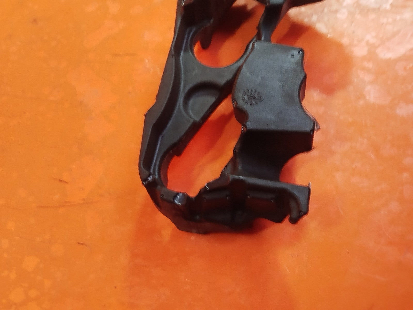 ebay-src:https://i.ebayimg.com/00/s/mtiwmfgxnjaw/z/8agaaeswhkfpiyah/$_57.jpg