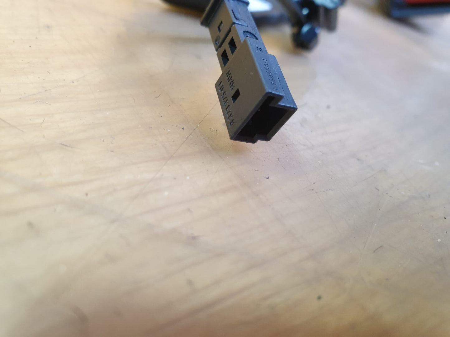 ebay-src:https://i.ebayimg.com/00/s/mtiwmfgxnjaw/z/7liaaosw0yzmz~d6/$_57.jpg