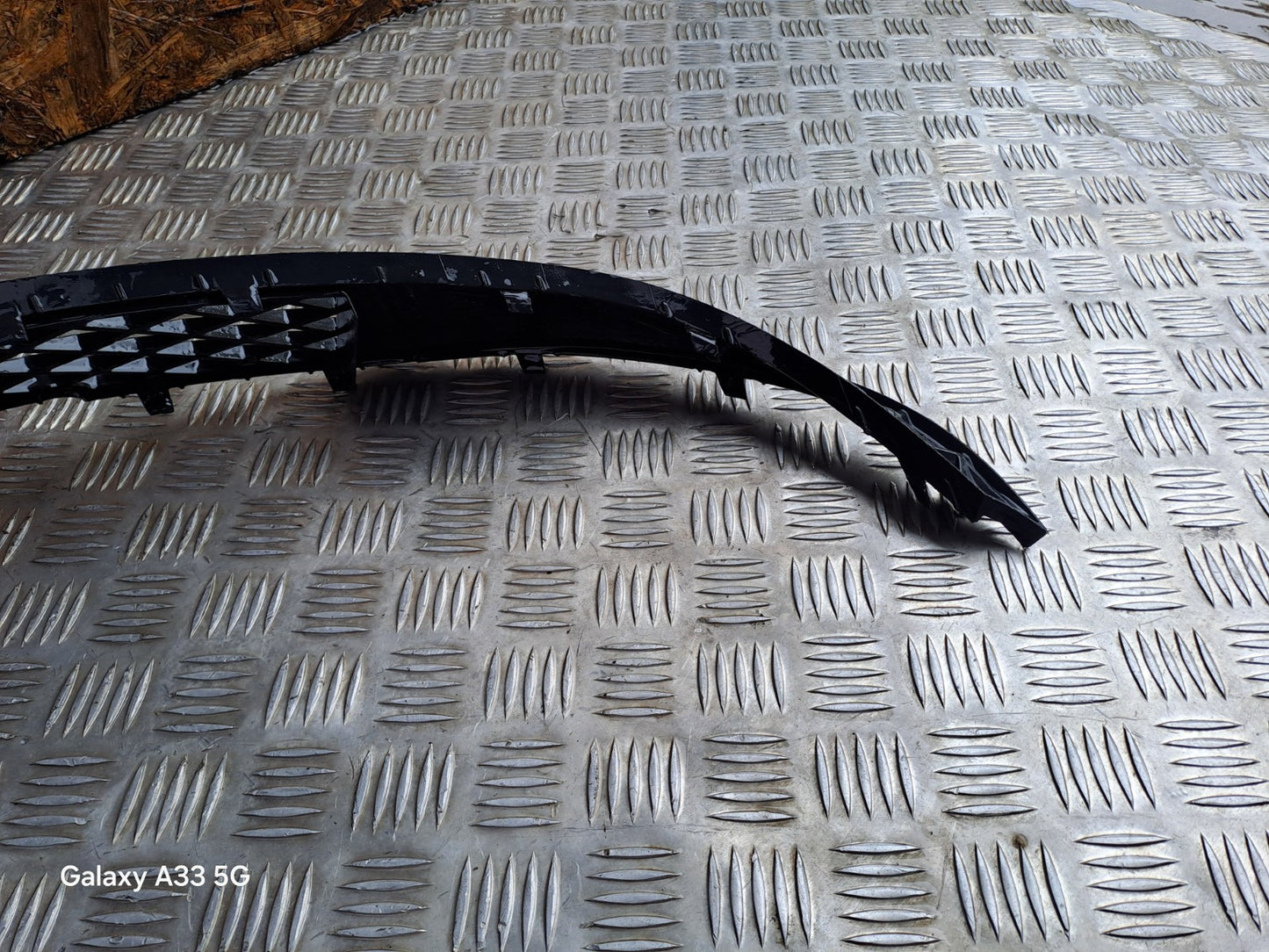 ✅Mercedes W176 A180 1.5CDI FRONT BUMPER LOWER GRILL A1768850022 Warranty A064 - Image 6