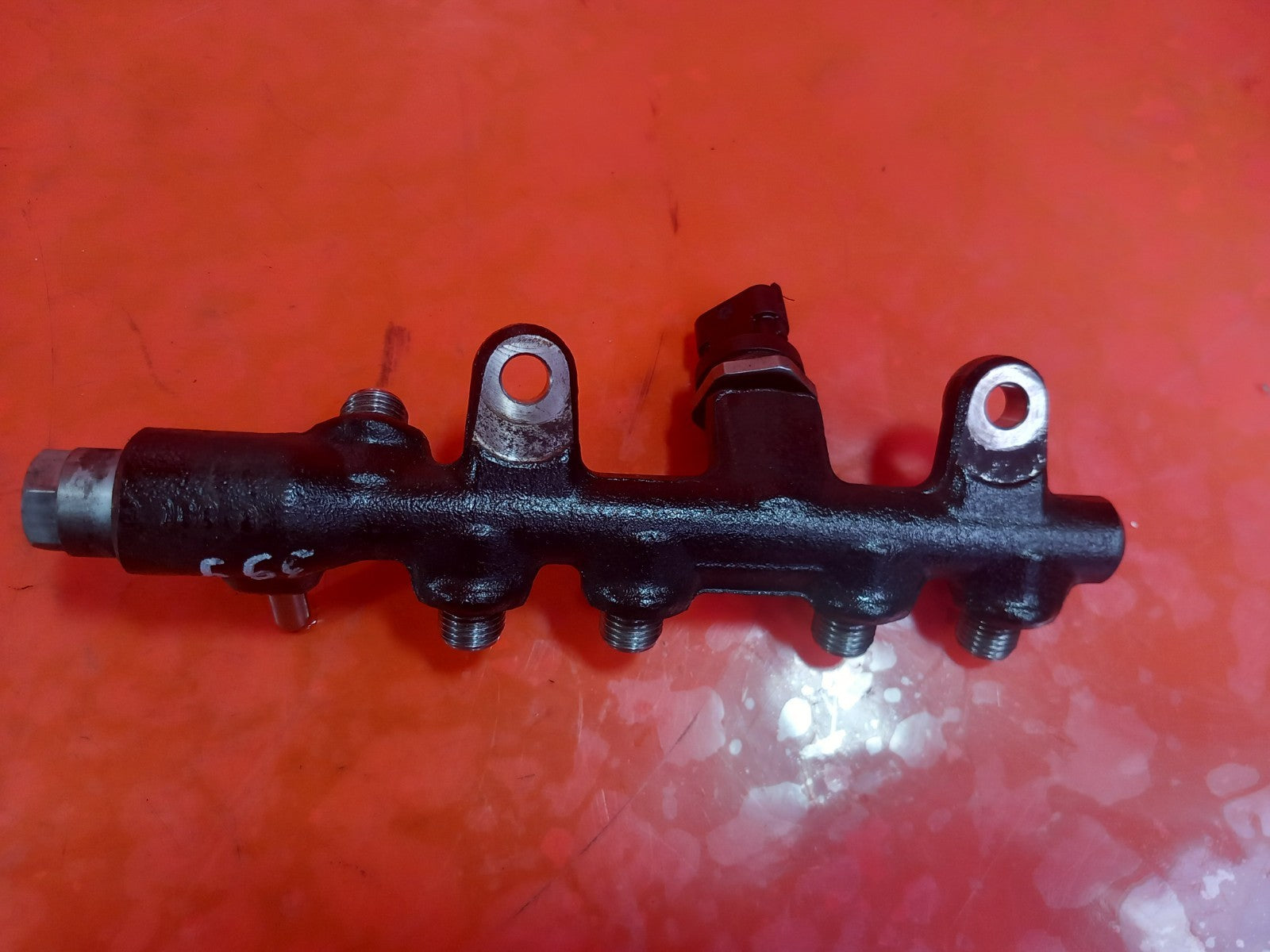 ebay-src:https://i.ebayimg.com/00/s/mtiwmfgxnjaw/z/esmaaeswuzlqacgo/$_57.jpg