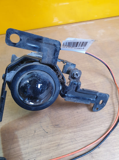 KIA NIRO 2 S-A 1.6 PETROL 2020 FRONT RIGHT FOG LIGHT Warranty A194 - Image 3