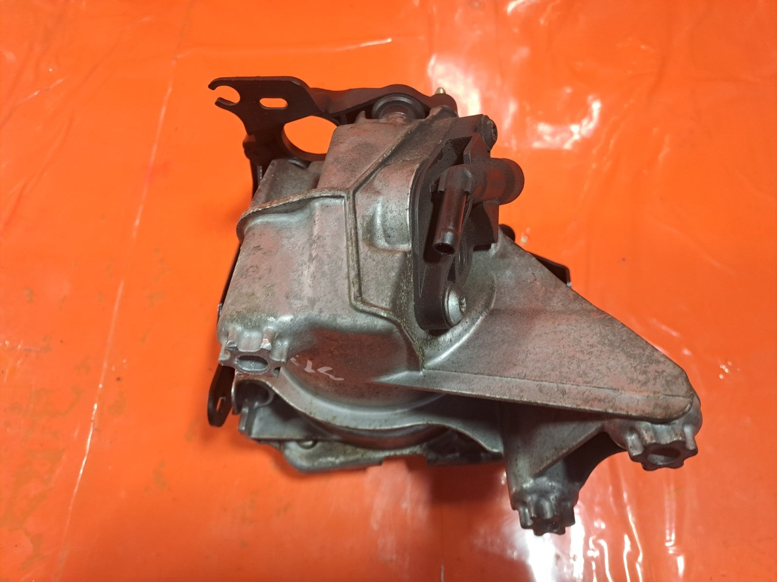 ✅2013 Ford Focus MK3 Oil Filter Housing 9684350480 + Warranty A313 - Image 8
