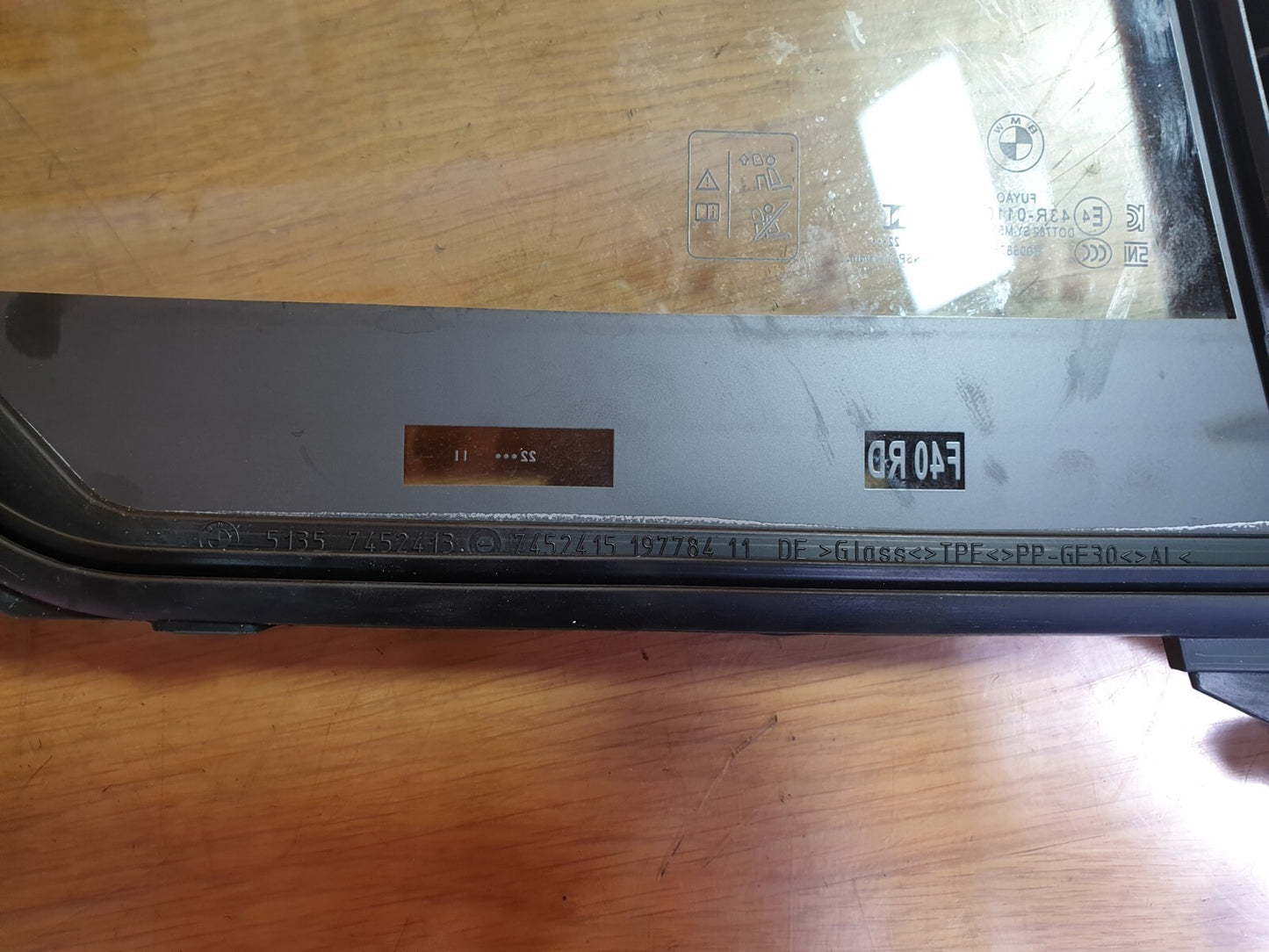 ✅BMW 1 Series F40 Sport 2023 Rear Left Quarter Window Glass 7452413 A119 - Image 9
