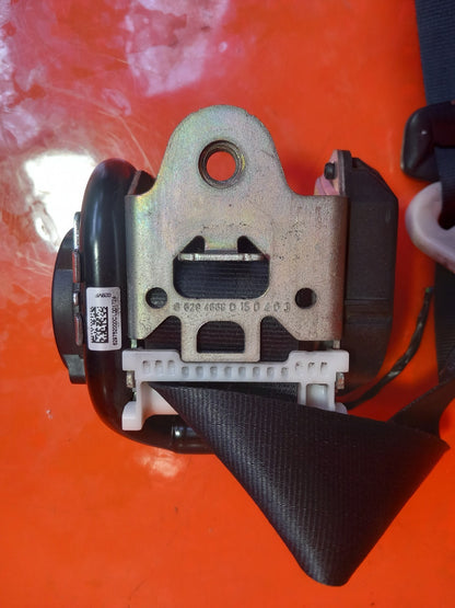 2019 Ford Galaxy MK3 Zetec Rear Left Seat Belt EM2B-R611E51-AEW Warranty A345 - Image 6