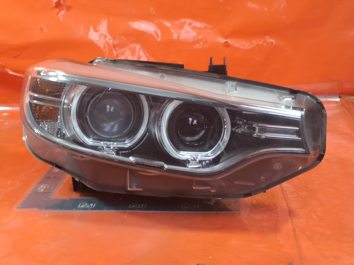 ✅BMW F33 420D M SPORT 2.0 DIESEL 2015 FRONT RIGHT XENON HEADLIGHT 7410788 Dent - Image 1