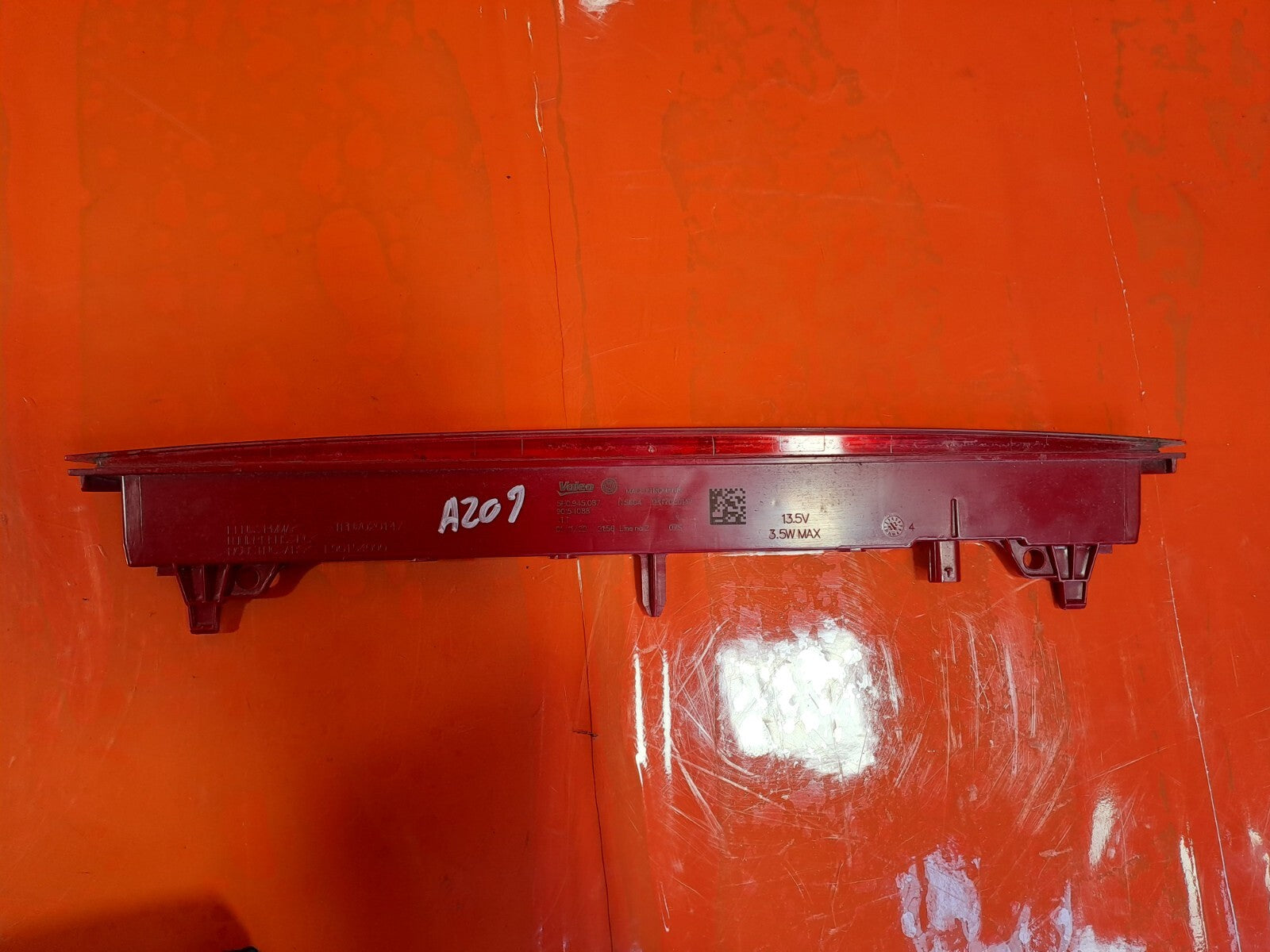 ✅2023 CUPRA BORN V2 EV REAR THIRD BRAKE STOP LIGHT 5H0945087 + WARRANTY A209 - Image 4