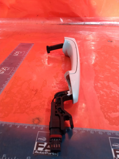 ✅BMW 420D F33 2.0 Diesel 2016 Front Left Door Exterior Handle White 7329365 A368 - Image 5