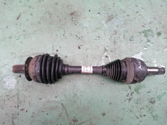 MERCEDES BENZ A200 AMG SPORT 2015 FRONT LEFT MANUAL DRIVESHAFT A2463309400 A047 - Image 1