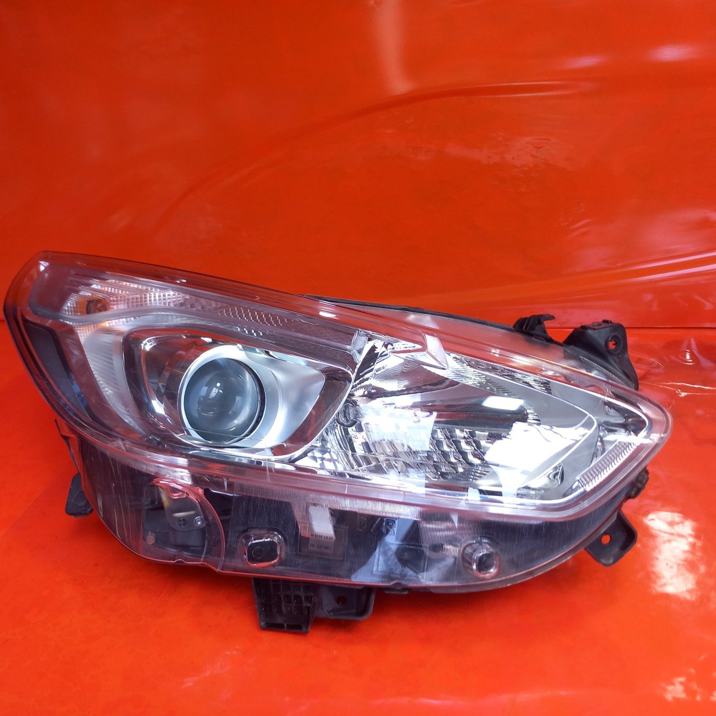 2019 Ford Galaxy MK3 Zetec Front Right Headlight EM2B-13W029-BJ Warranty A345 - Image 2