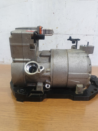 ebay-src:https://i.ebayimg.com/00/s/mtywmfgxmjaw/z/2kwaaoswzb9mucf7/$_57.jpg