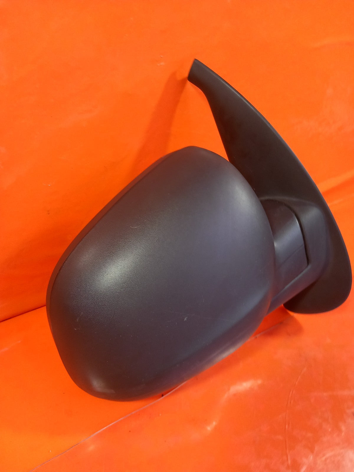 ebay-src:https://i.ebayimg.com/00/s/mtywmfgxmjaw/z/aggaaeswjm5qczpm/$_57.jpg