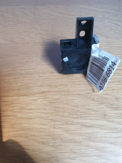 ebay-src:https://i.ebayimg.com/00/s/mtywmfgxmjaw/z/l-yaaosw2unmzc10/$_57.jpg