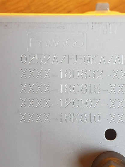 ebay-src:https://i.ebayimg.com/00/s/mtywmfgxmjaw/z/yhwaaeswcspqfshx/$_57.jpg