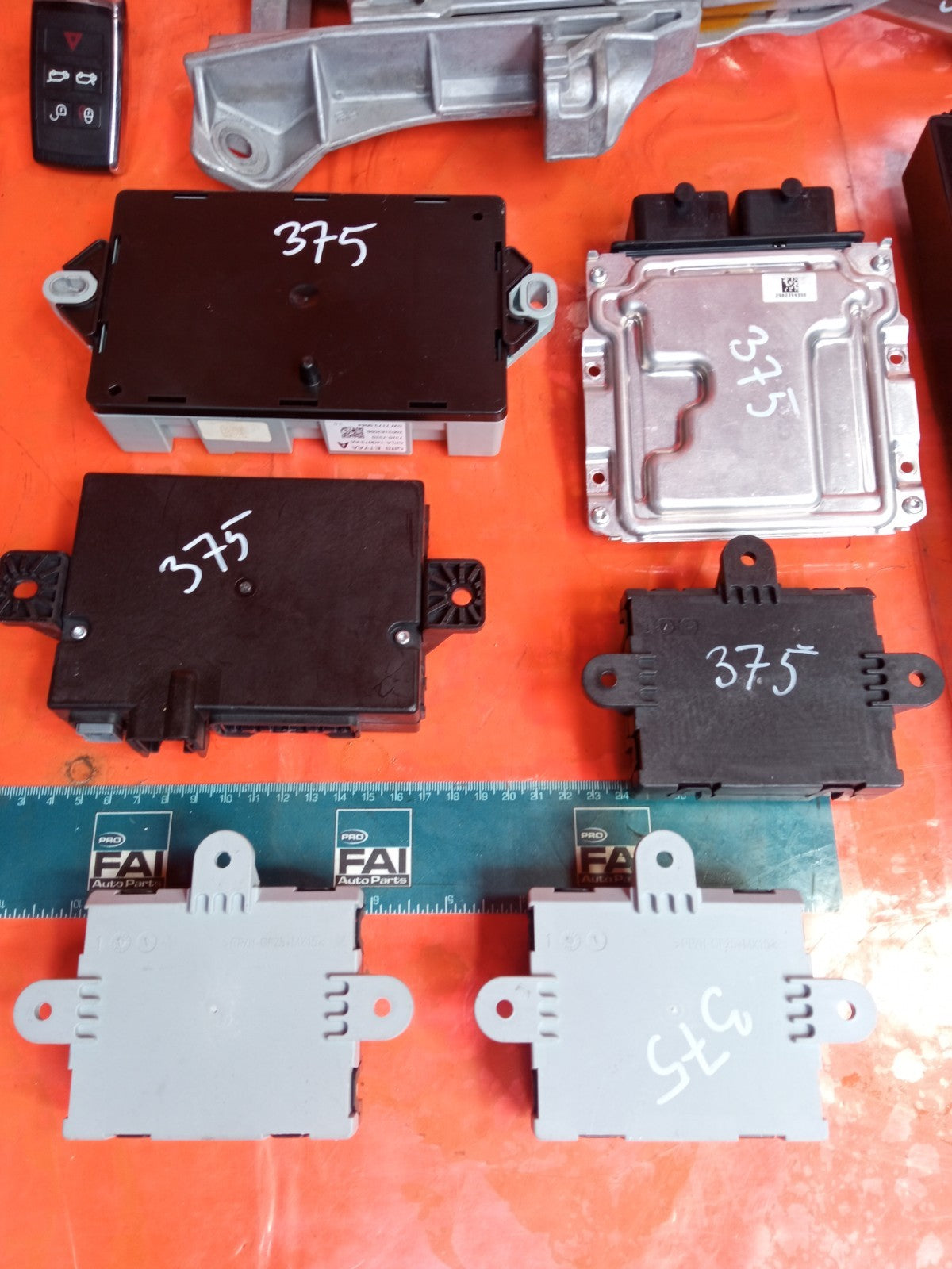 ✅Jaguar I-Pace Ev400 X590 2020 ENGINE ECU KIT JPLA19H440DE J8A214D620CC A375 - Image 3
