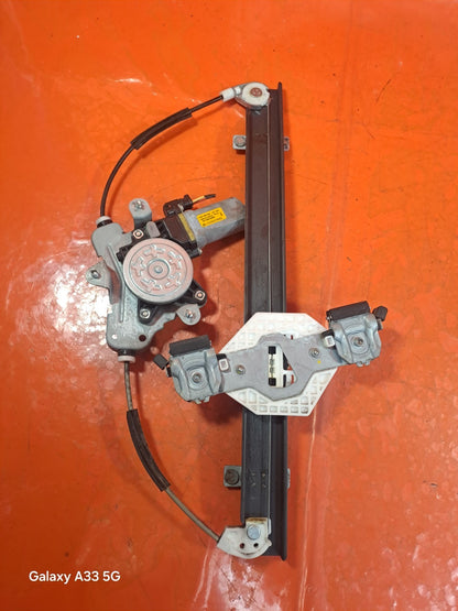✅SSANGYONG KORANDO 2.2 DIESEL 2015 FRONT LEFT WINDOW MOTOR & REGULATOR A337 - Image 11