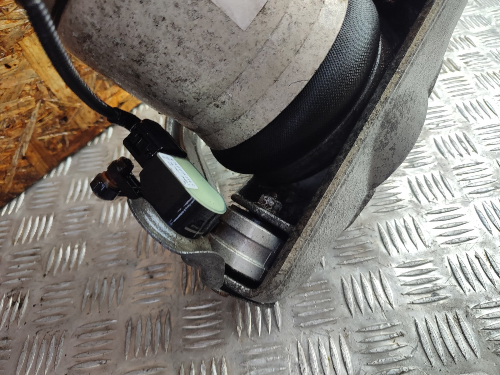 ✅2009 AUDI Q7 4L 3.0D SHOCK ABSORBER FRONT RIGHT 7L8616040D + WARRANTY A300 - Image 7