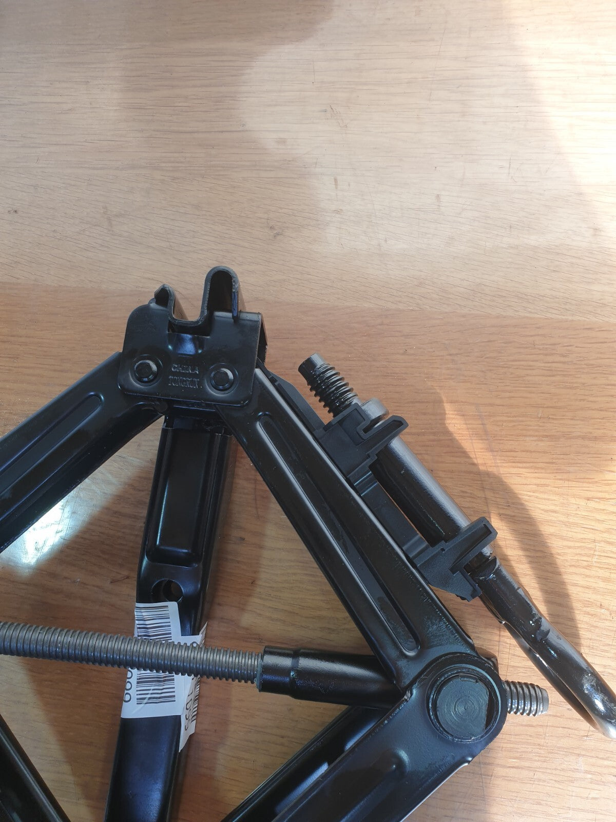 FORD FOCUS ACTIVE X 1.0 PETROL 2021 CAR JACK WITH TOW EYE JX7C17A078CA Warranty - Image 4