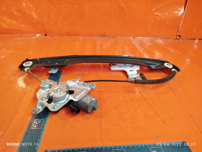 ebay-src:https://i.ebayimg.com/00/s/mtiwmfgxnjaw/z/gseaaoswjmfn8oyh/$_57.jpg