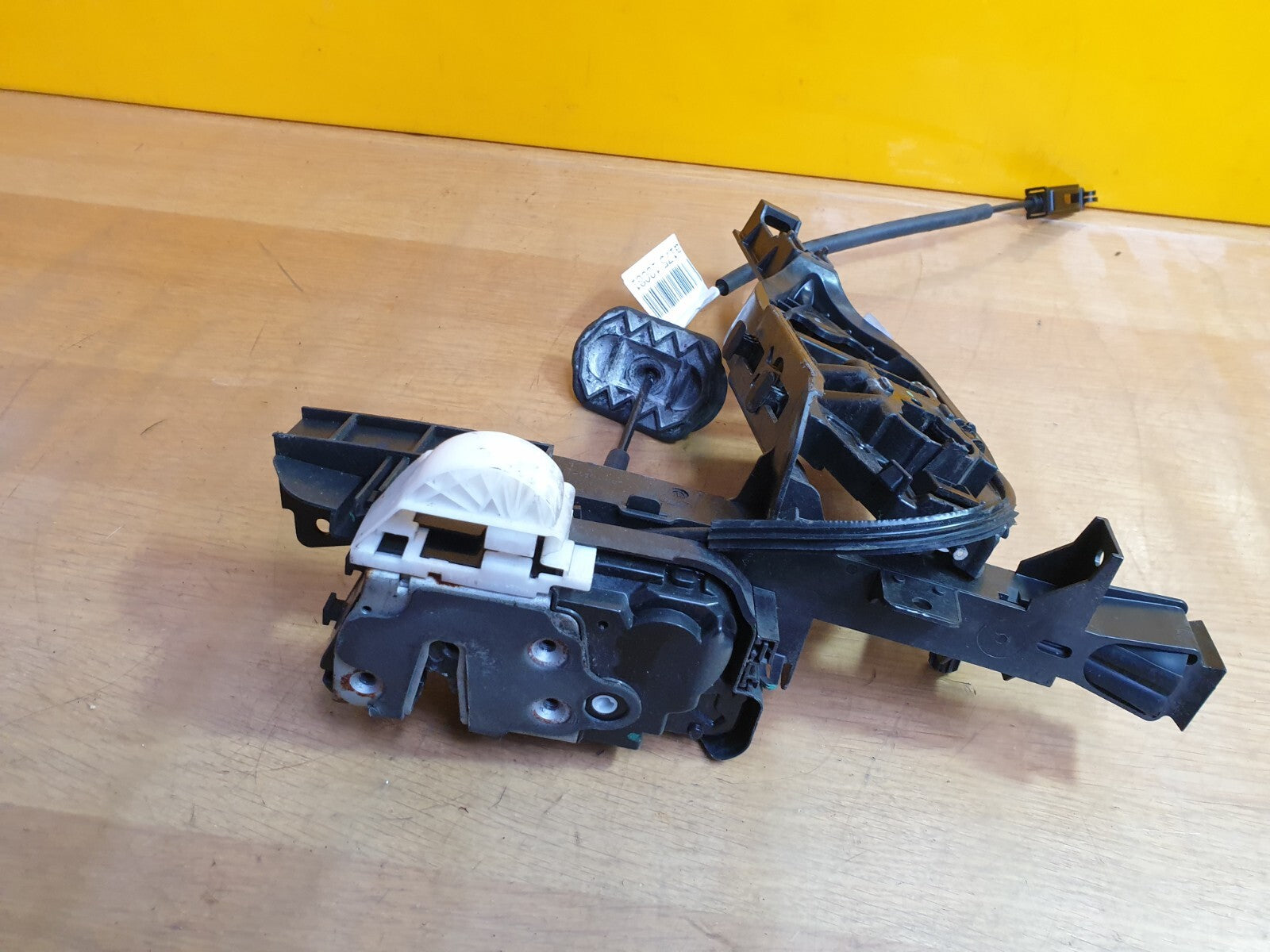 ebay-src:https://i.ebayimg.com/00/s/mtiwmfgxnjaw/z/vdkaaoswao1mnknq/$_57.jpg