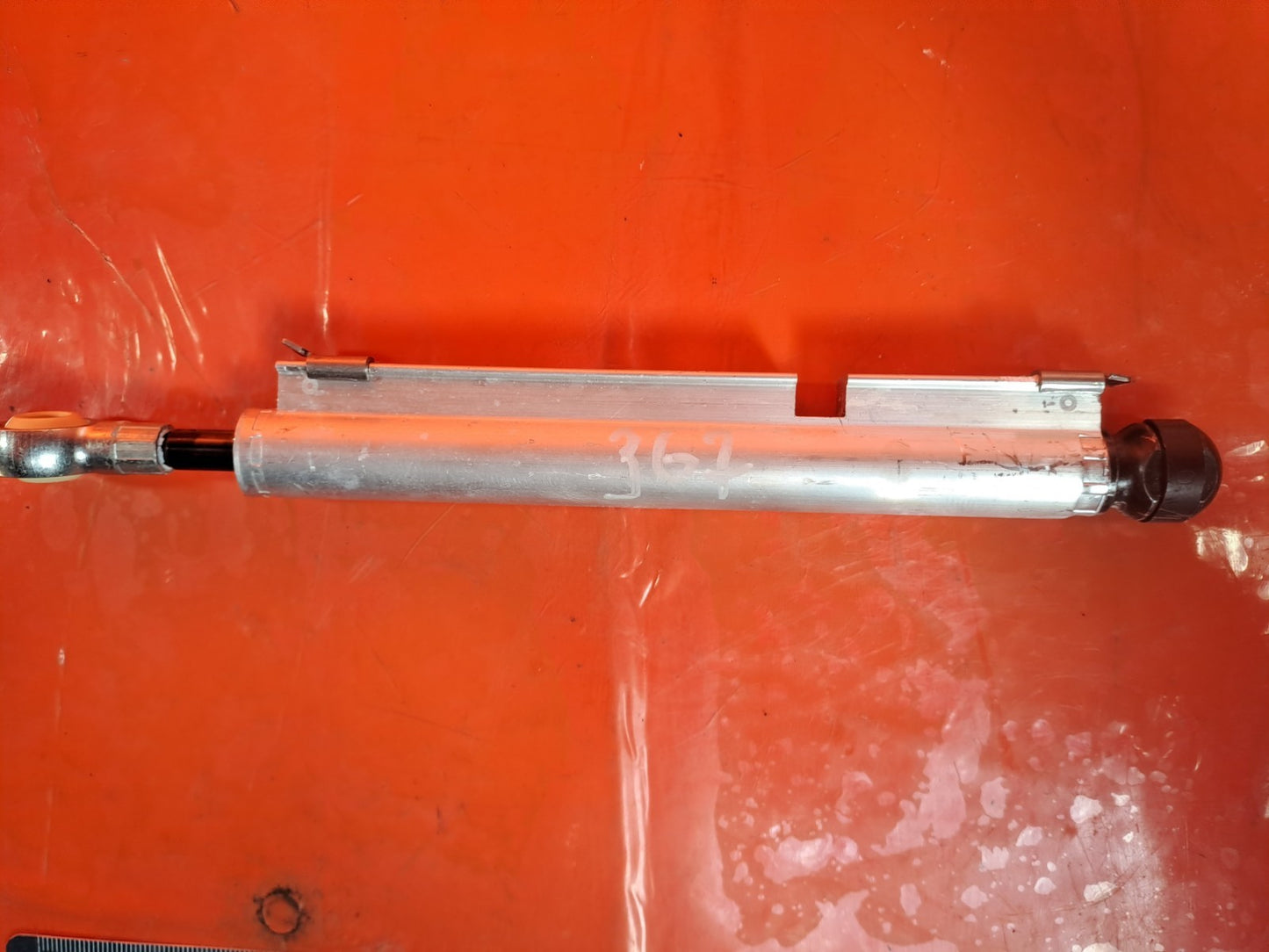 ✅BMW F33 420D M SPORT 2.0 DIESEL 2015 FOLDING ROOF HYDRAULIC CYLINDER STRUT A367 - Image 6