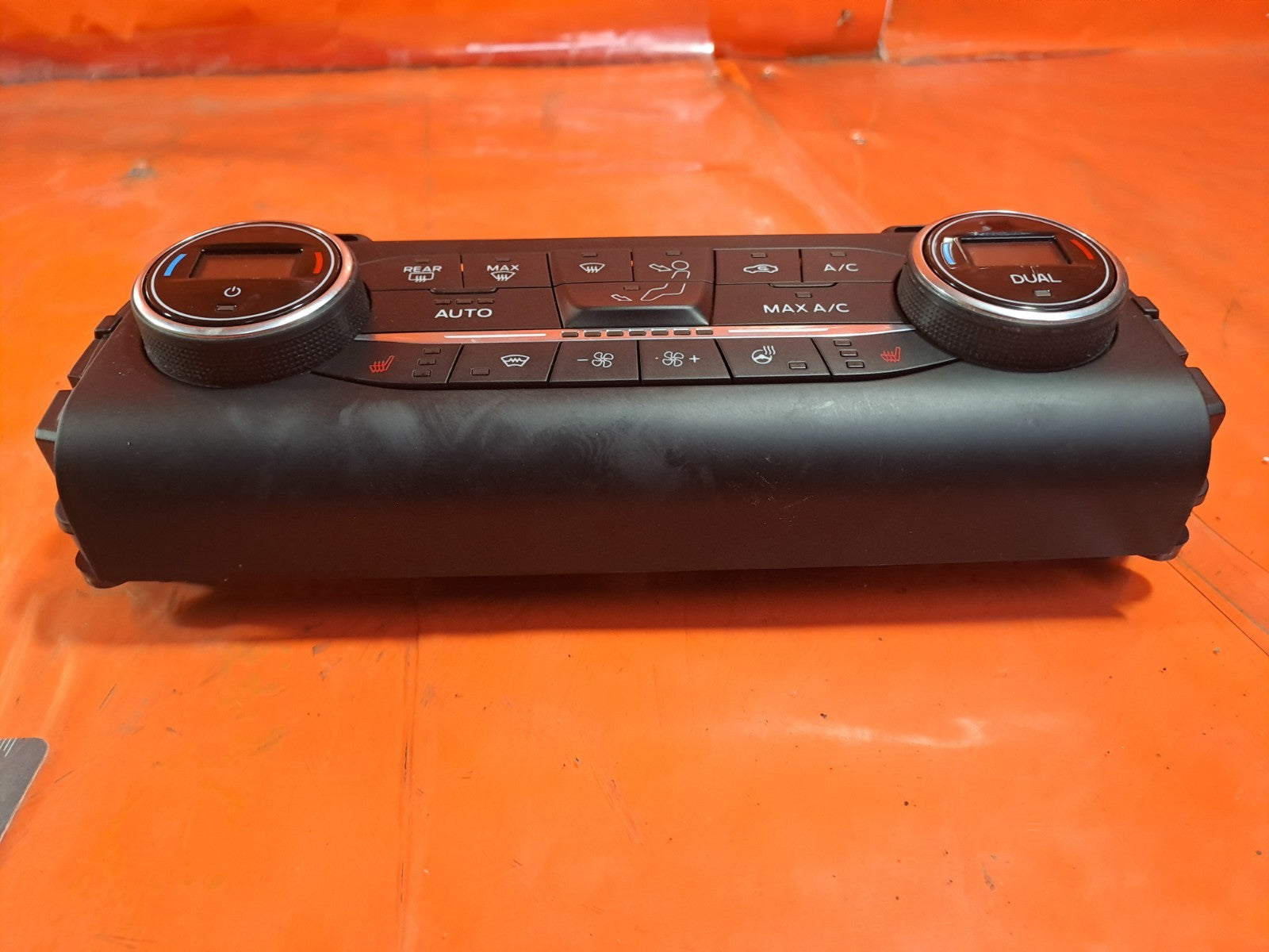 ✅2019 Ford Focus MK4 ST-Line Heat AC Controller JX7T-18C612-HC + Warranty A354 - Image 2