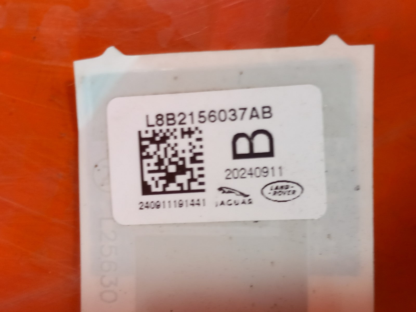 Land Rover Defender L663 3.0 Diesel 2025 Rear Left Sensor L8B2156037AB A396  - Image 5