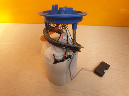 SKODA KAROQ 1.0 PETROL 2020 FUEL TANK PUMP 5WA919051A - Image 2