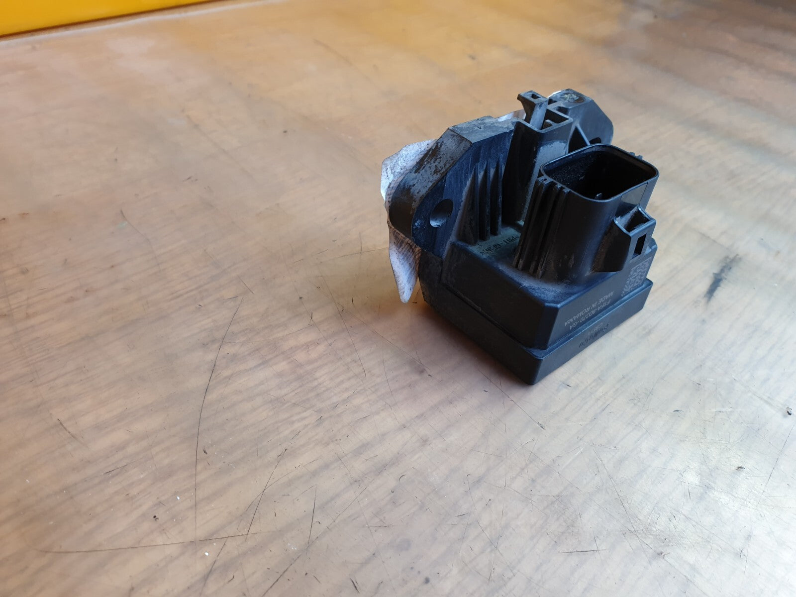 ebay-src:https://i.ebayimg.com/00/s/mtiwmfgxnjaw/z/j1saaoswglfmiu-7/$_57.jpg