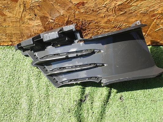 CUPRA BORN V2 Ev 2023 FRONT RIGHT LOWER AIR DUCT 10E807884B Warranty A209 - Image 1
