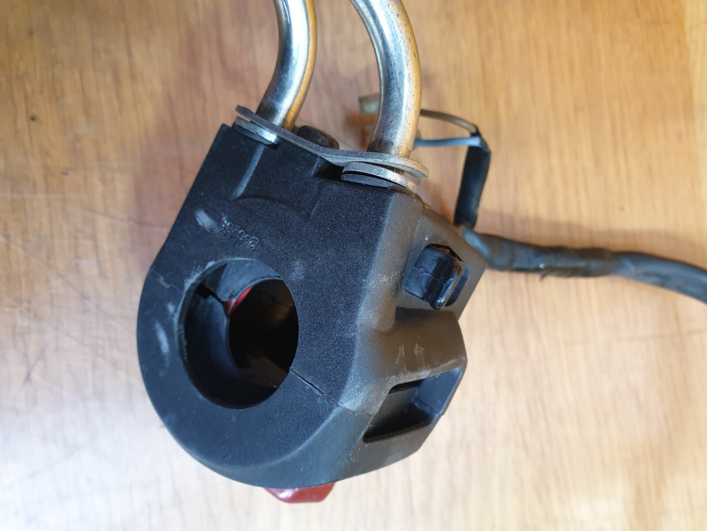 ✅2020 Yamaha YZF R125 Petrol Right Hand Switch Gear + Warranty A124 - Image 9