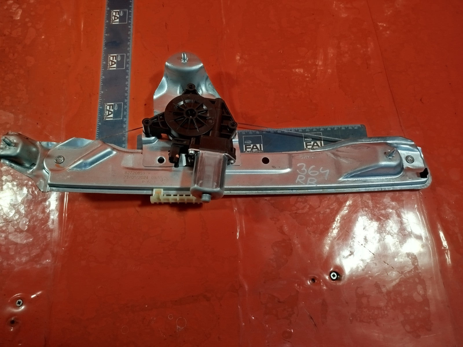 ✅2024 DACIA DUSTER JOURNEY REAR RIGHT WINDOW MOTOR REGULATOR 827208597R A364 - Image 7