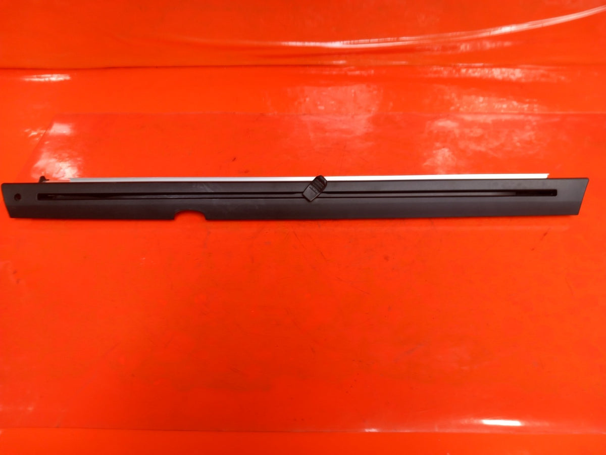 ebay-src:https://i.ebayimg.com/00/s/mtiwmfgxnjaw/z/kguaaeswvqjqbtxa/$_57.jpg