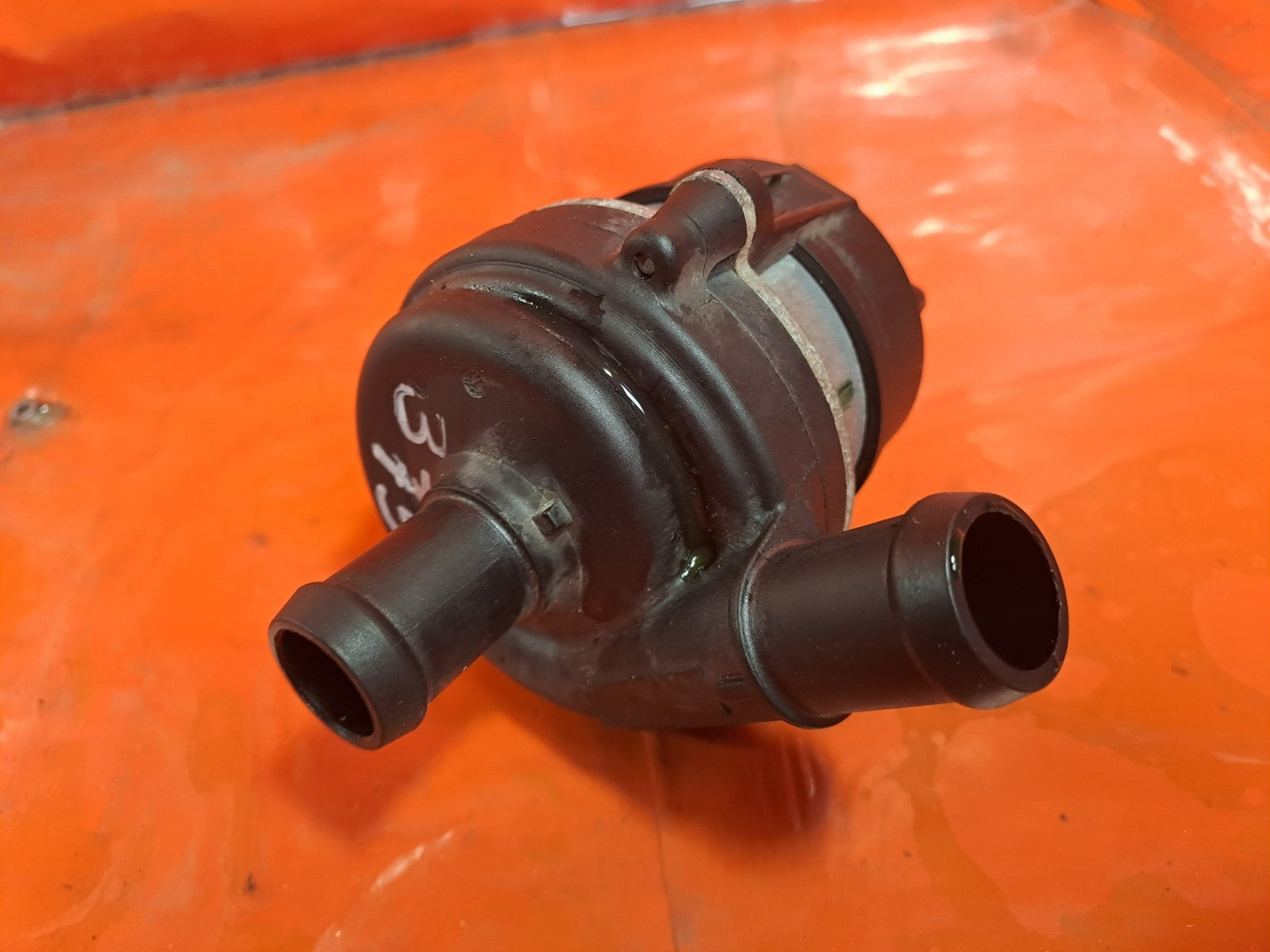 ✅2020 Jaguar I-Pace X590 Auxiliary Water Pump J9D3-8501-AA + Warranty A375 - Image 11