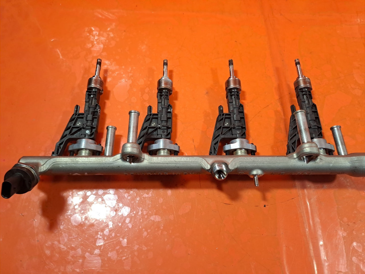 ✅BMW G20 330E 2.0 PETROL 2023 FUEL RAIL WITH INJECTORS 8665633 8656548 Warranty - Image 5