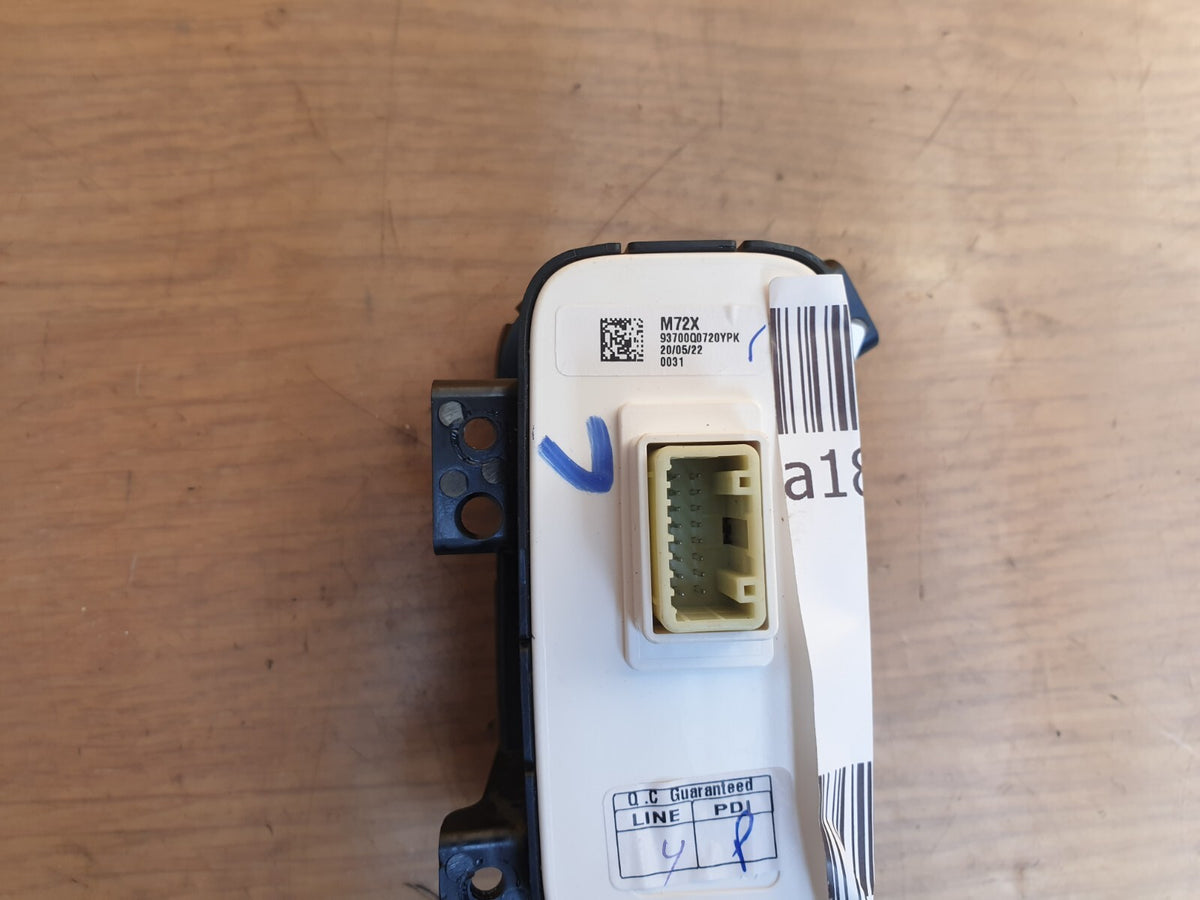 ebay-src:https://i.ebayimg.com/00/s/mtiwmfgxnjaw/z/jw4aaoswq-hmspq4/$_57.jpg