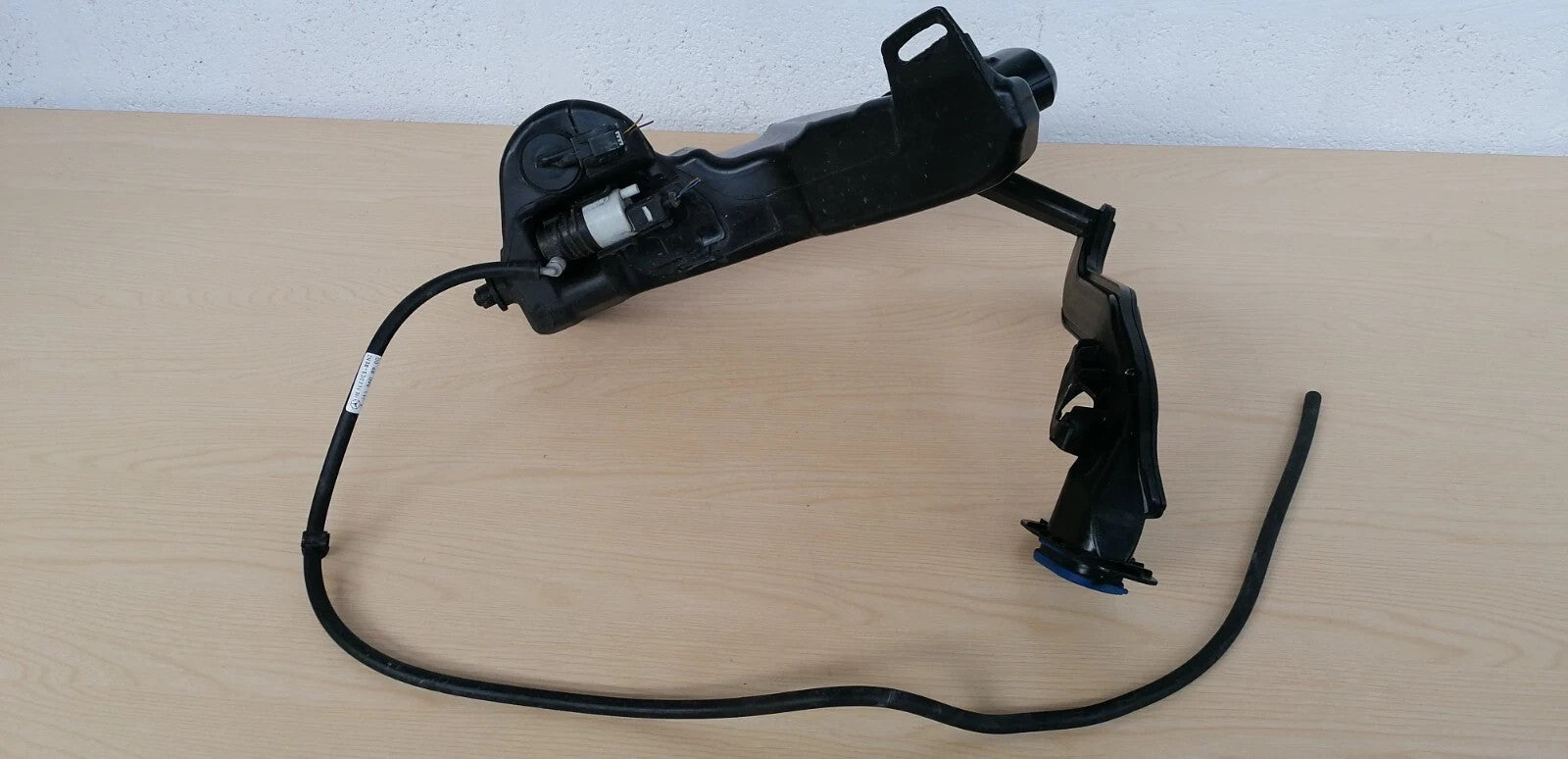 ✅Mercedes CLS 450 W257 3.0 Petrol 2019 Windscreen Washer Bottle Tank A2058600860 - Image 10