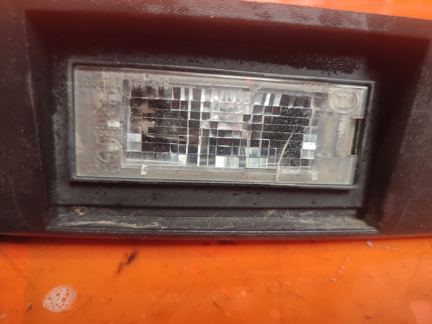 ✅2015 RENAULT TRAFIC MK3 SL27 1.6D NUMBER PLATE LIGHT REAR 848105971R + WARRANTY - Image 2