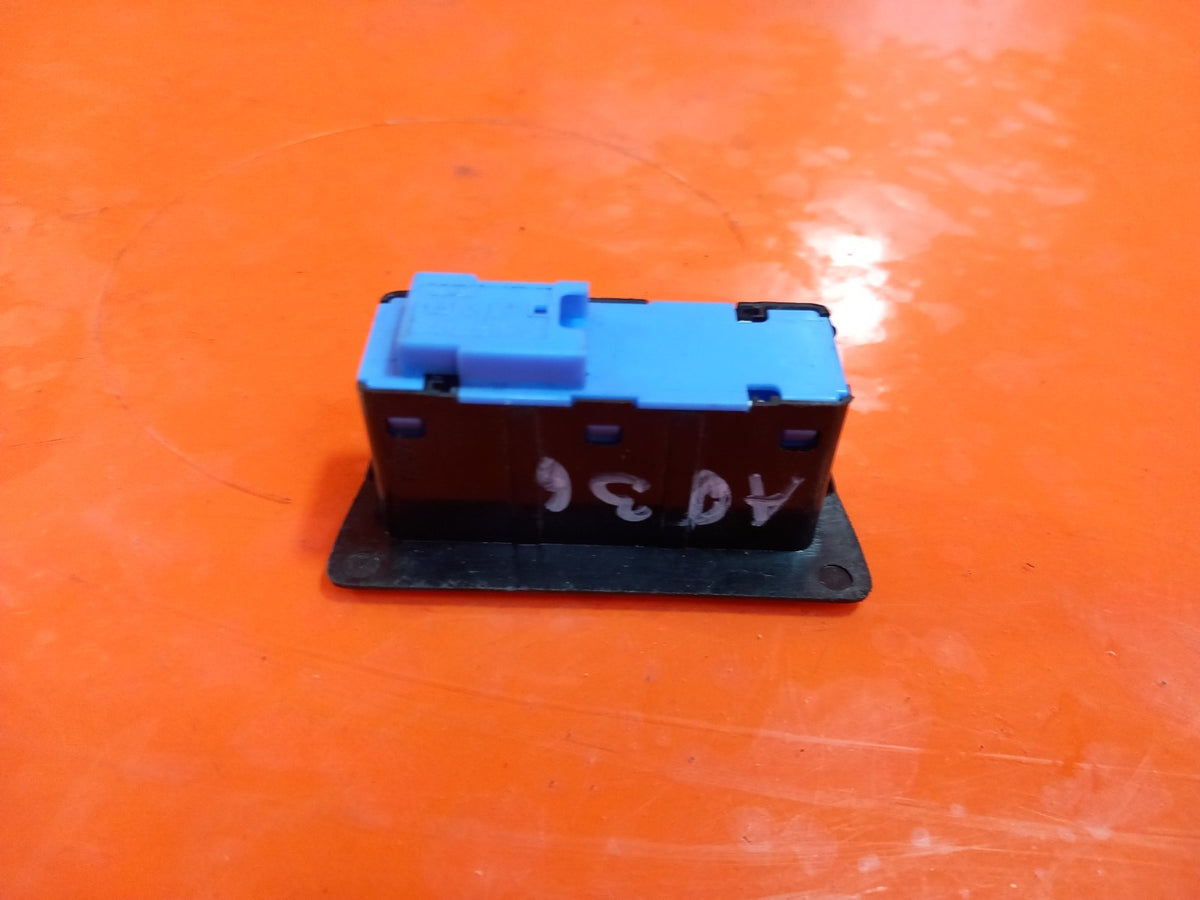 ebay-src:https://i.ebayimg.com/00/s/mtiwmfgxnjaw/z/8euaaesw3avqvwaf/$_57.jpg