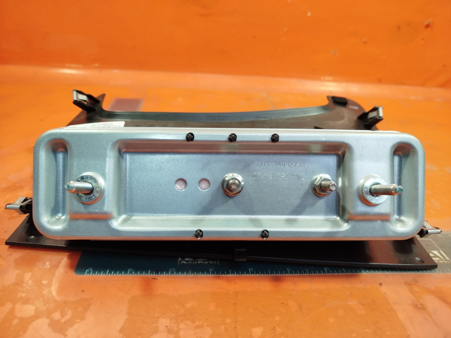 ebay-src:https://i.ebayimg.com/00/s/mtiwmfgxnjaw/z/phsaaoswgtpnp4uc/$_57.jpg