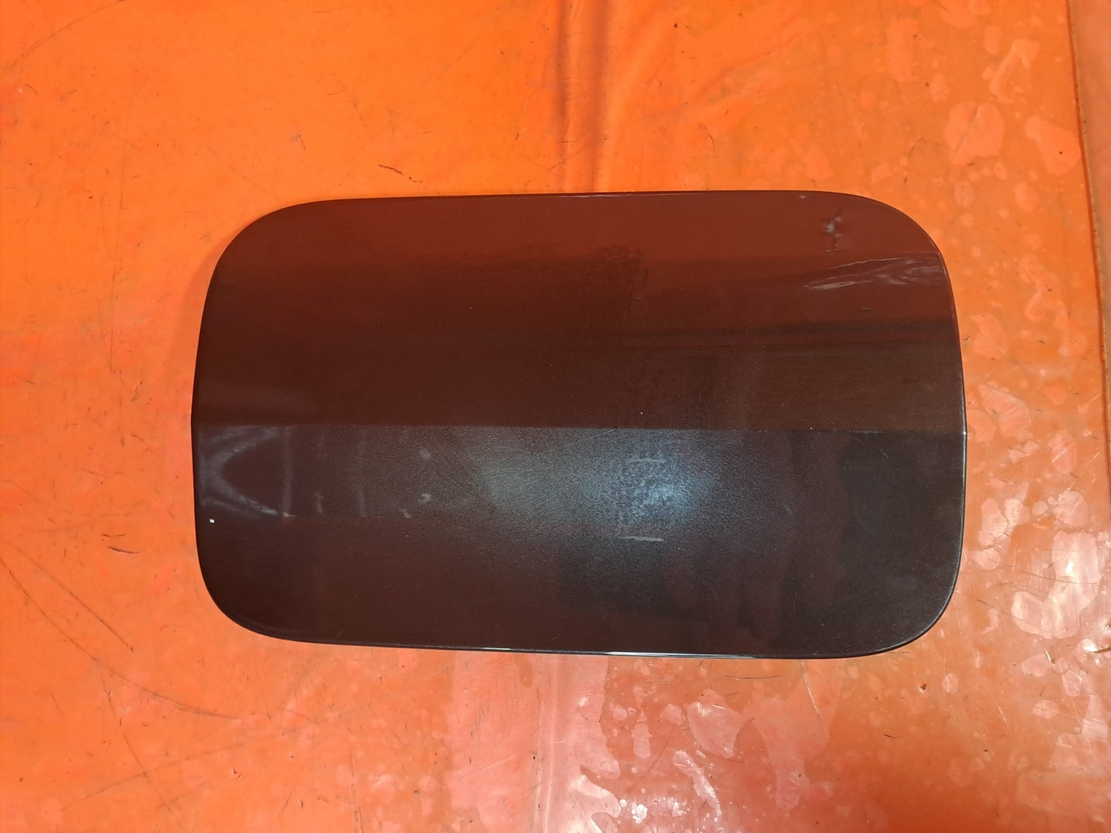 ✅BMW G20 320I 2.0 PETROL 2021 FUEL TANK FLAP COVER BLACK 7433430 Warranty A357 - Image 1