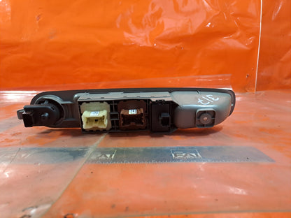 ebay-src:https://i.ebayimg.com/00/s/mtiwmfgxnjaw/z/xkuaaeswmijpovi2/$_57.jpg