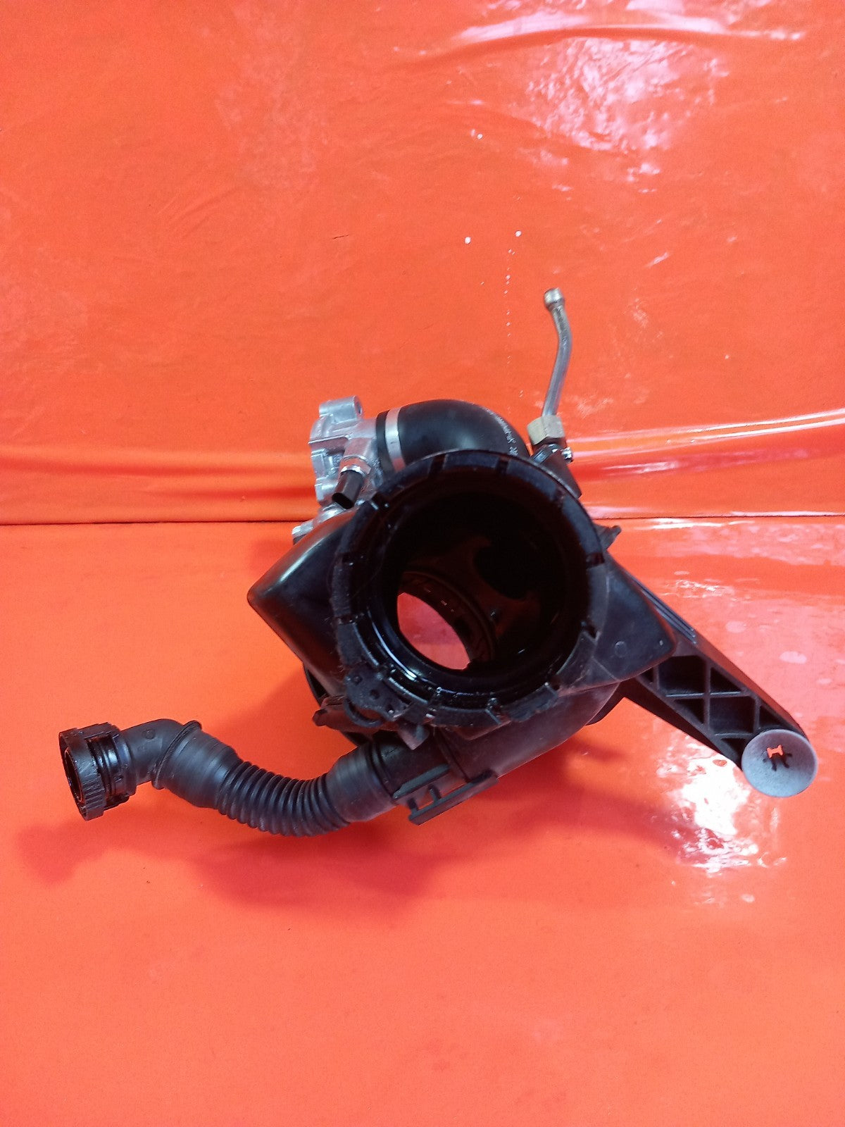 ebay-src:https://i.ebayimg.com/00/s/mtywmfgxmjaw/z/rgoaaeswr-fqfscl/$_57.jpg