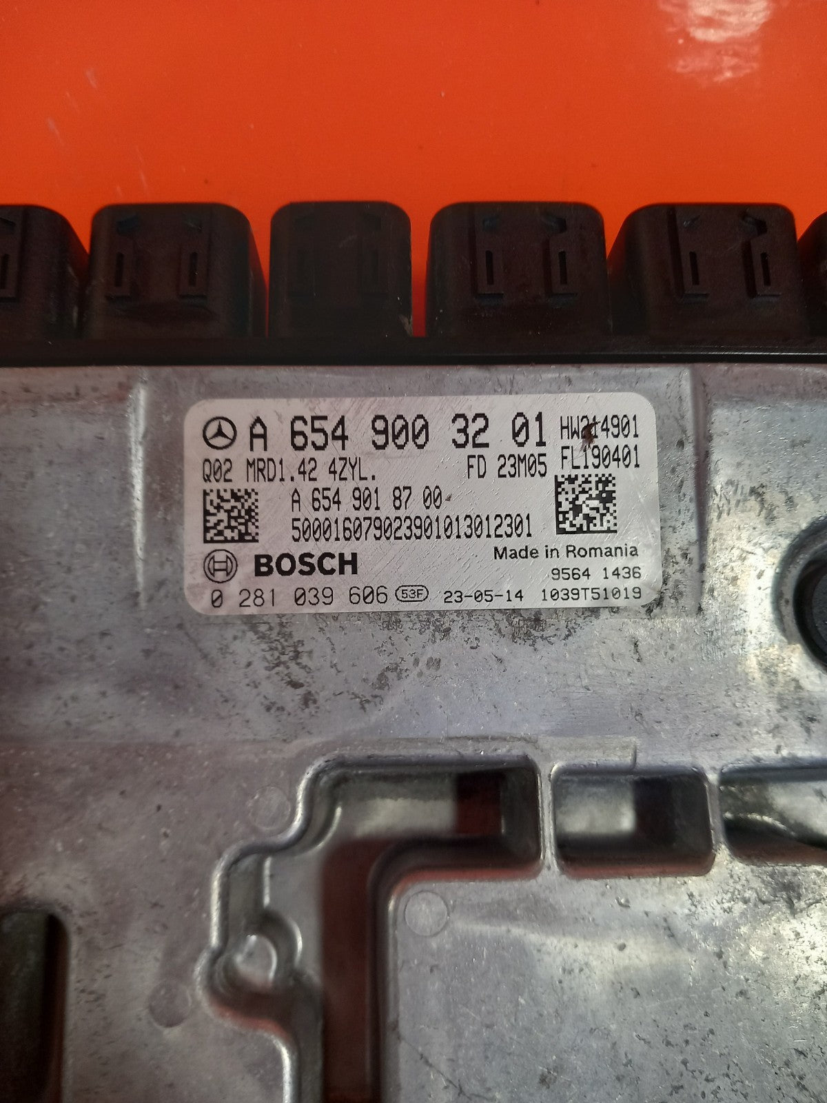 ebay-src:https://i.ebayimg.com/00/s/mtywmfgxmjaw/z/yvuaaesw~bxqfr0p/$_57.jpg
