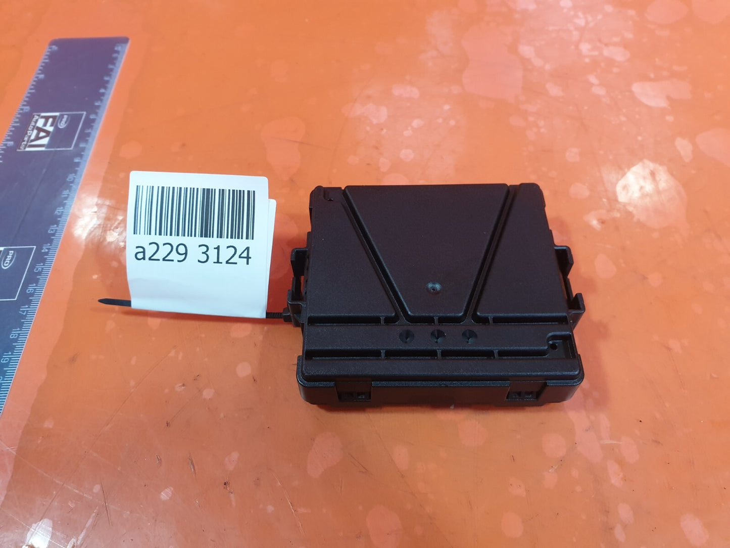 SKODA OCTAVIA MK3 1.4 PETROL 2018 HEADLIGHT CONTROL MODULE ECU 3Q0907338 A229 - Image 9