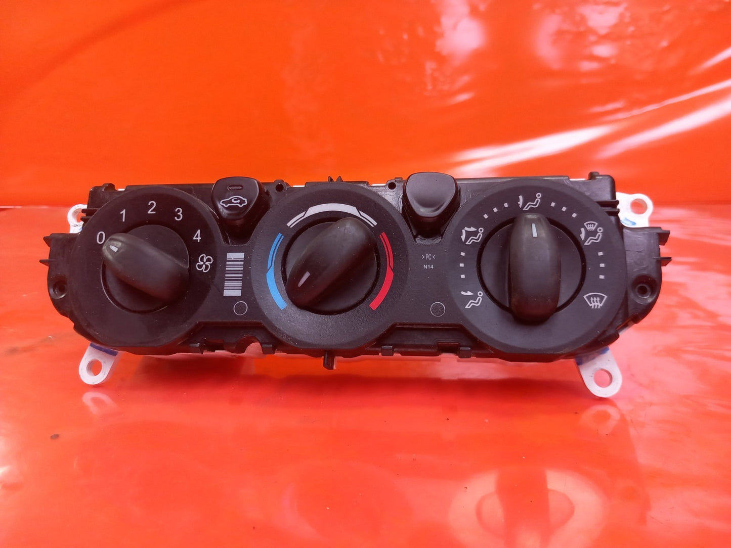✅2014 Ford Transit Custom A/C Heater Climate Control Panel BM5T-18549 A384 - Image 4