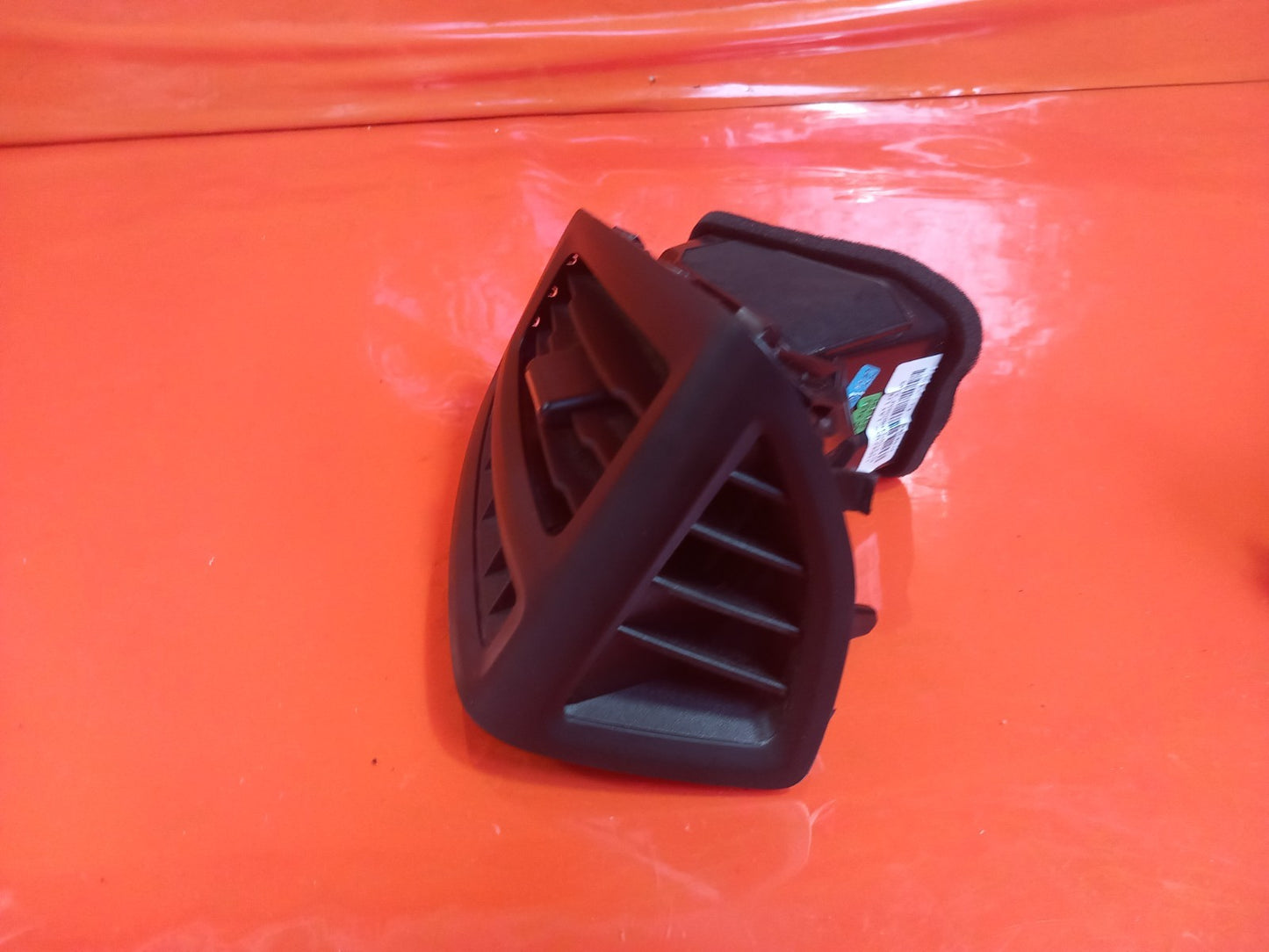 2017 Ford Transit Connect Dash Air Vent Pair Left Right DT11-V018B09-AF A369 - Image 5